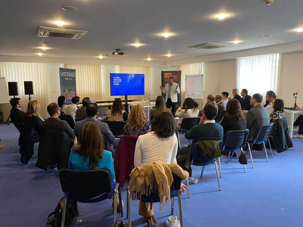 International Speaker Jeff Dewing giving a masterclass on recruitment to a group of CEOs in Malta